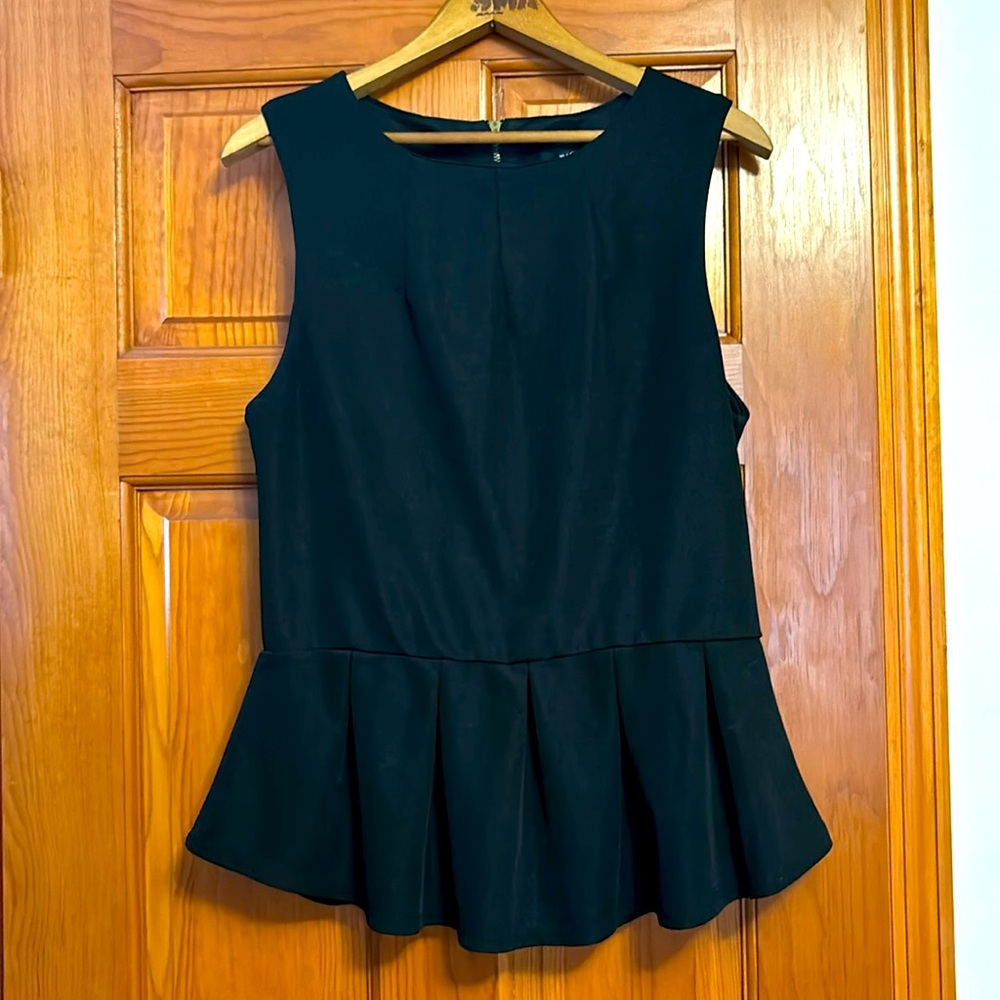 Mossimo black peplum top